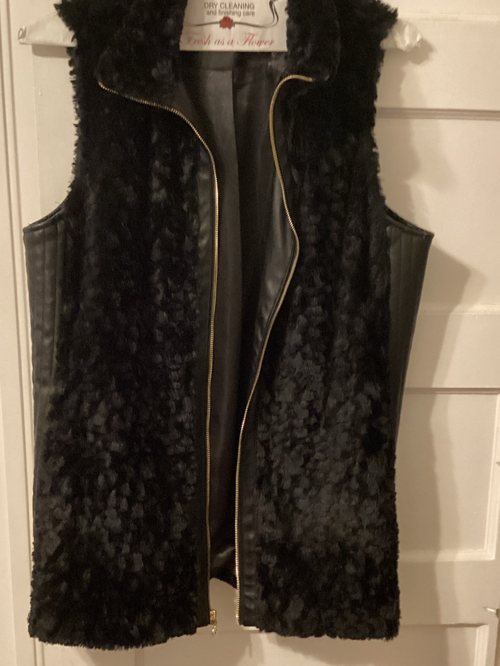 Marc New York Black Faux Fur Zip-Front Teddy Vest